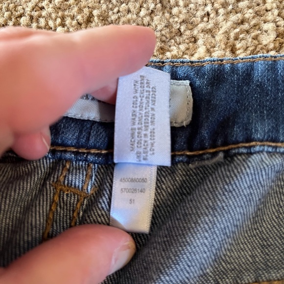Chico’s platinum denim - size 1 short - Picture 6 of 8